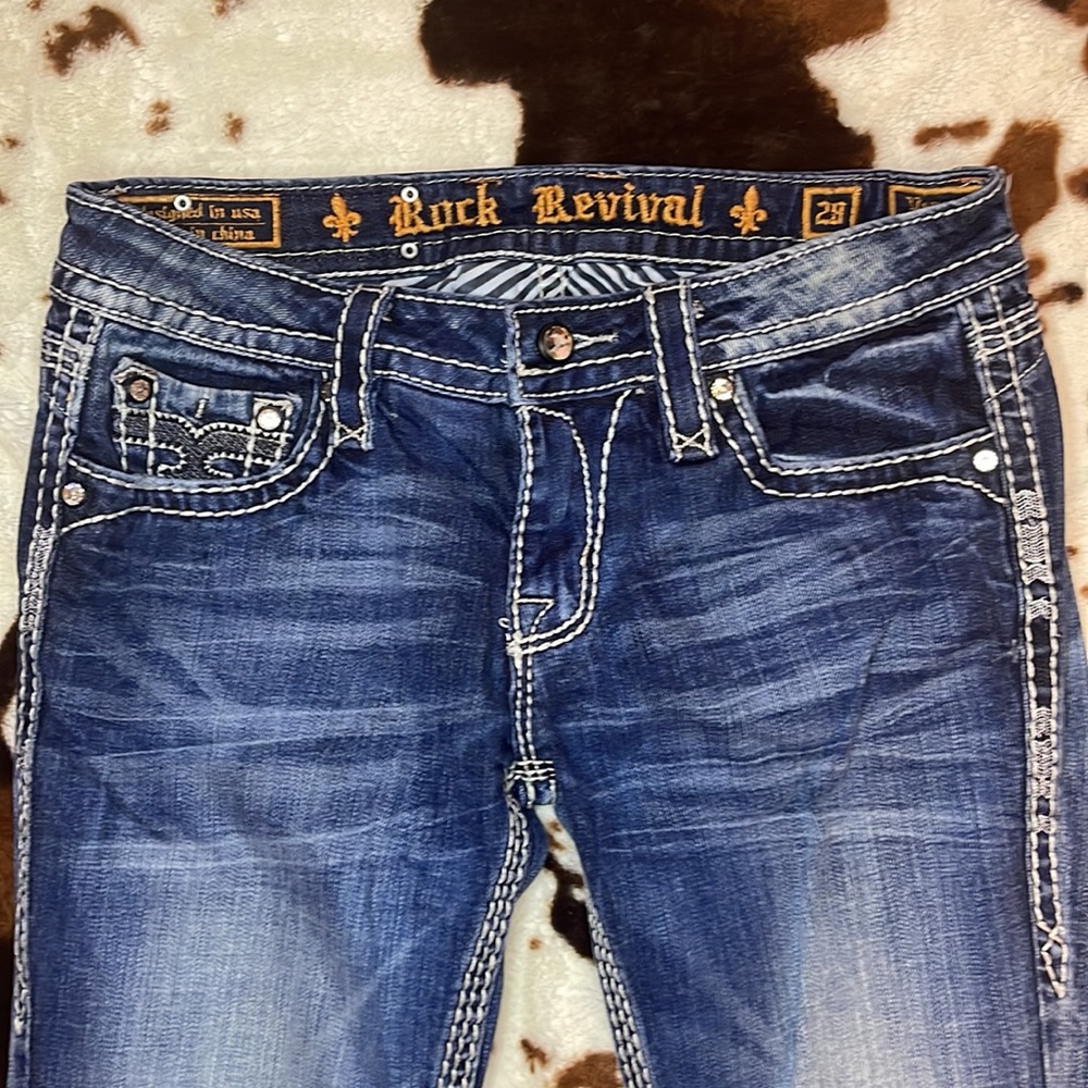 Rock revival jeans! - Picture 4 of 6